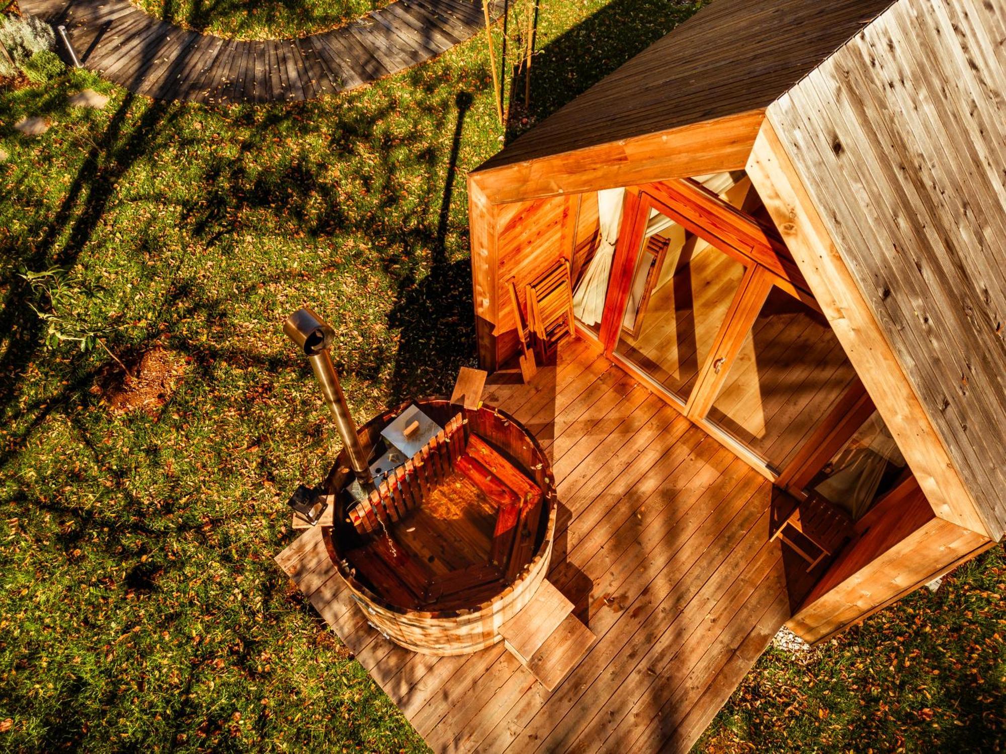 Вилла Glamping Mountain Fairy Tale Bistrica pri Trzicu Номер фото